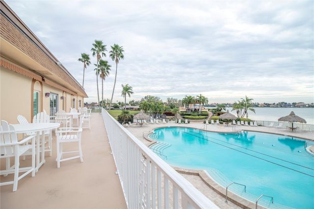 5020 BRITTANY DRIVE S 124, St Petersburg, FL 33715