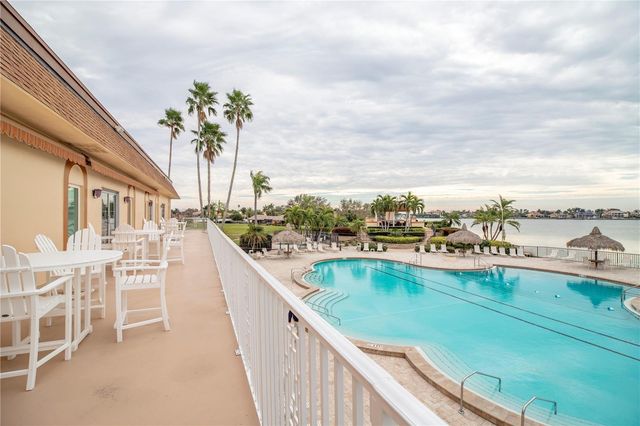 5020 BRITTANY DRIVE S 124, St Petersburg, FL 33715