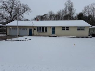 1033 Aster Street, Leighton Twp, MI 49348