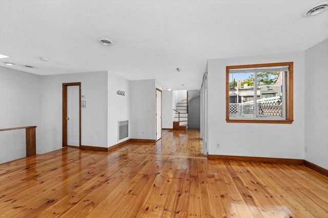 32 Prospect Street 3, Boston, MA 02129
