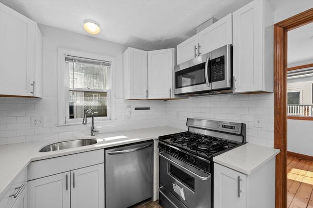 32 Prospect Street 3, Boston, MA 02129