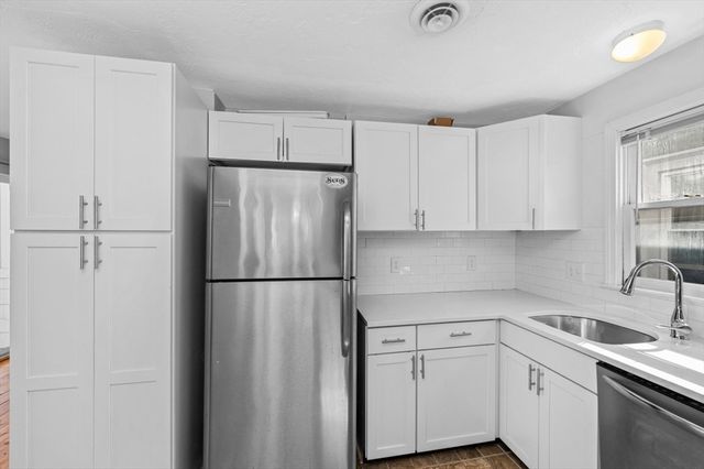 32 Prospect Street 3, Boston, MA 02129