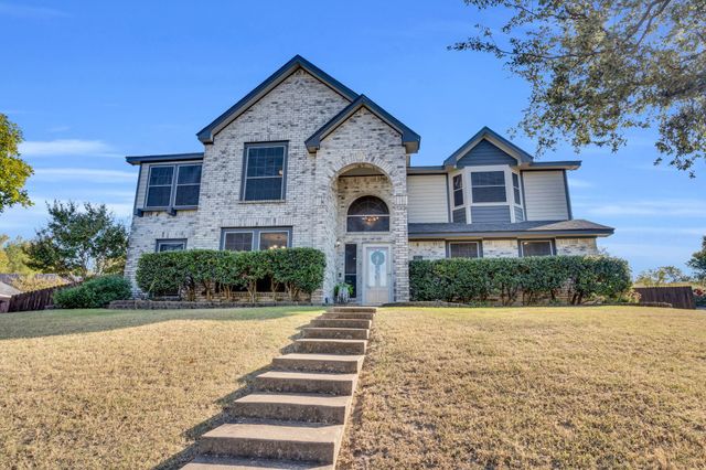 363 Balcones Drive, Fort Worth, TX 76108