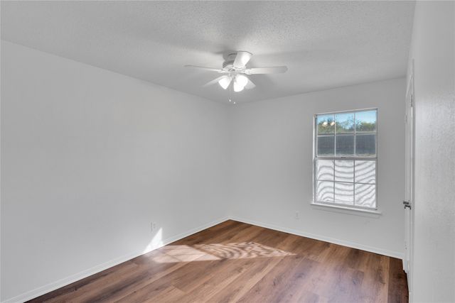 363 Balcones Drive, Fort Worth, TX 76108
