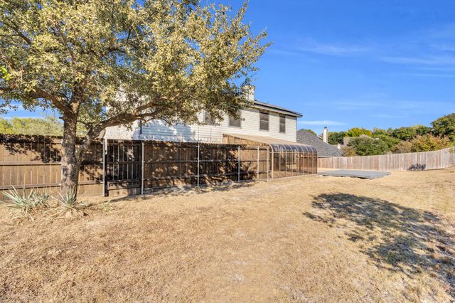 363 Balcones Drive, Fort Worth, TX 76108