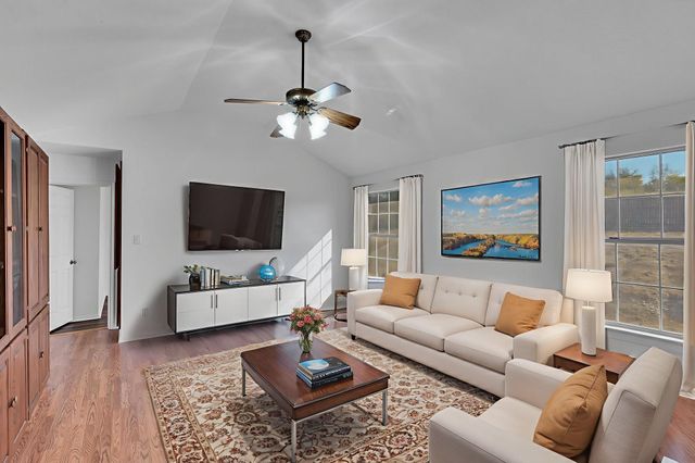 363 Balcones Drive, Fort Worth, TX 76108