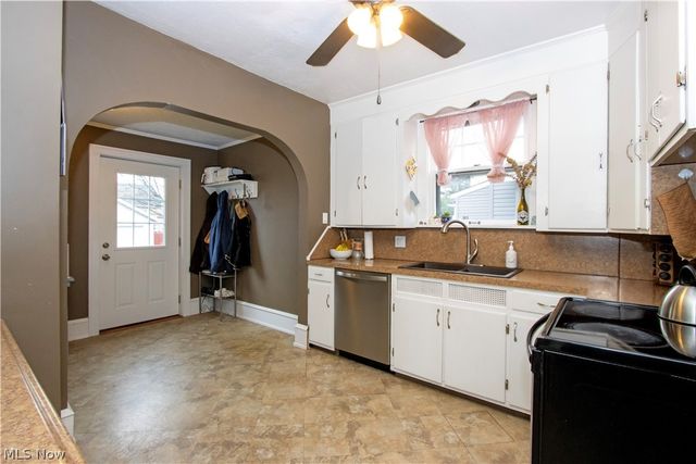 1311 Woodward Place NW, Canton, OH 44709