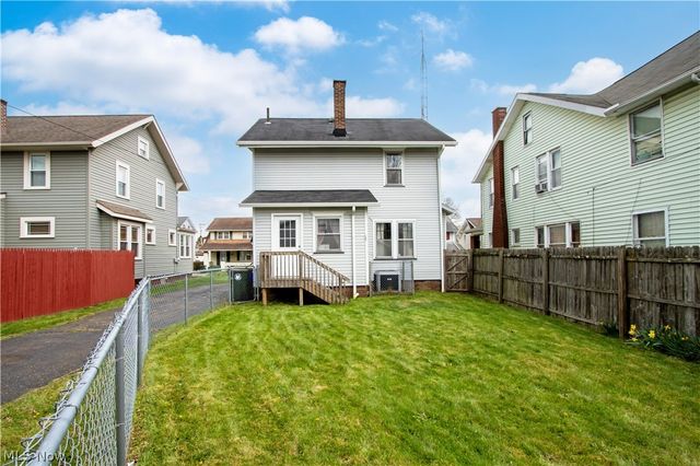 1311 Woodward Place NW, Canton, OH 44709