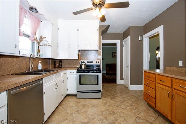 1311 Woodward Place NW, Canton, OH 44709