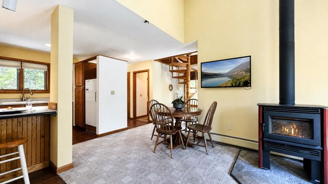 538 Beecher Hill Road, Hinesburg, VT 05461