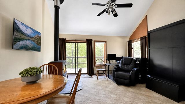 538 Beecher Hill Road, Hinesburg, VT 05461