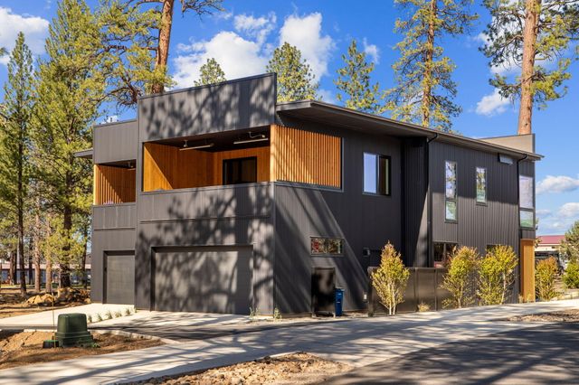 495 N Pine Street Lot #156, Sisters, OR 97759