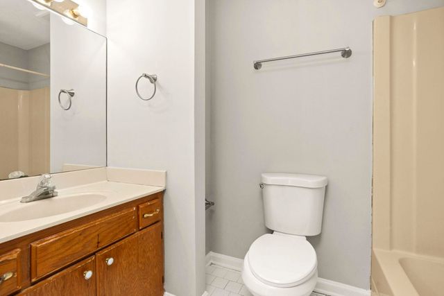 949 Strand Fleet Dr, Antioch, TN 37013