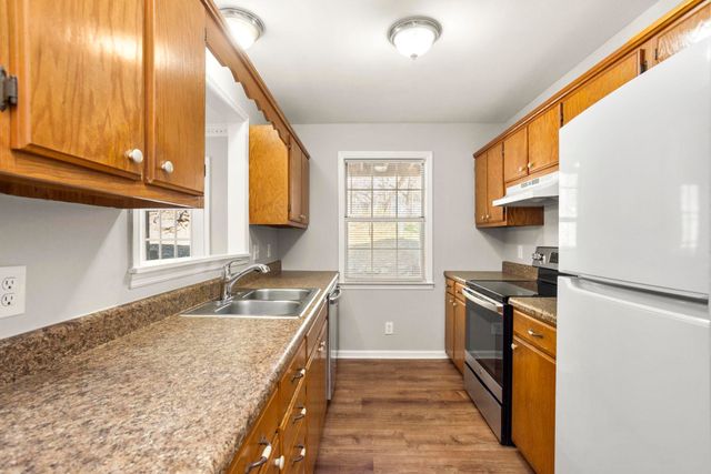 949 Strand Fleet Dr, Antioch, TN 37013