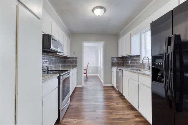 2780 Westminister Ln NW, Conyers, GA 30012