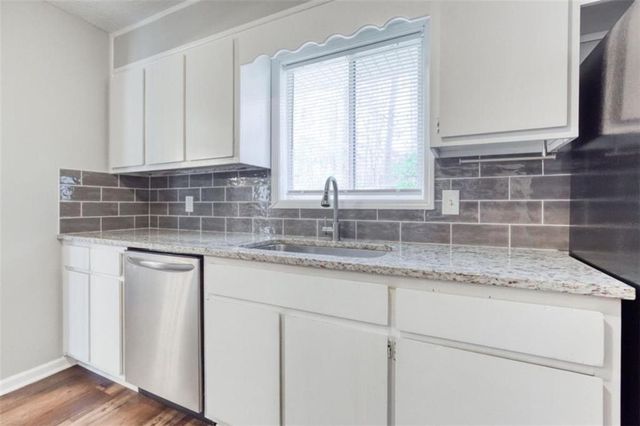 2780 Westminister Ln NW, Conyers, GA 30012