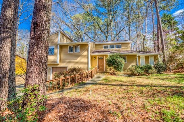 2780 Westminister Ln NW, Conyers, GA 30012