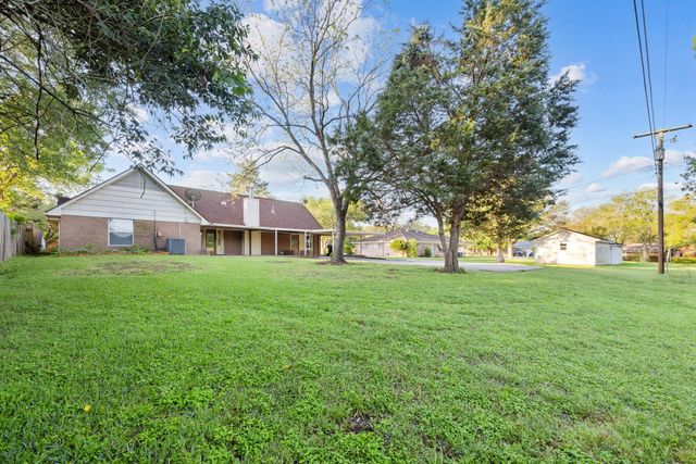 1519 Everitt Street, Navasota, TX 77830