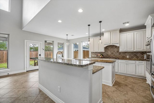 1616 Hewitt Drive, Houston, TX 77018