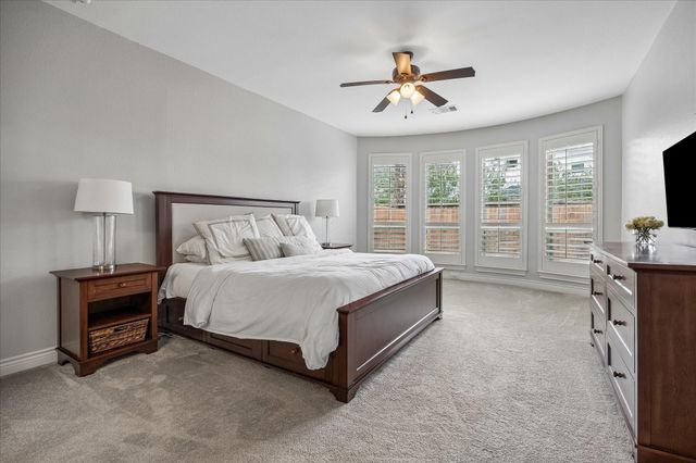 1616 Hewitt Drive, Houston, TX 77018