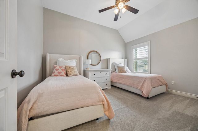 1616 Hewitt Drive, Houston, TX 77018