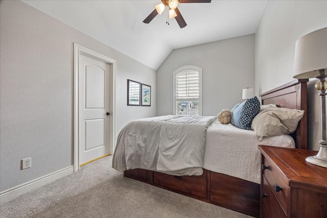 1616 Hewitt Drive, Houston, TX 77018