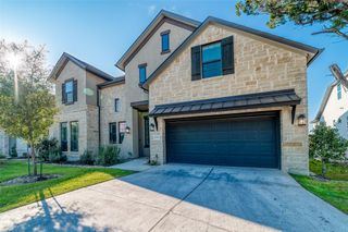 2518 Sunset Vista CIR 22, Spicewood, TX 78669
