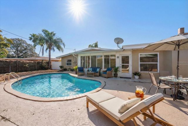 2239 DUNCAN DRIVE, Belleair Bluffs, FL 33770