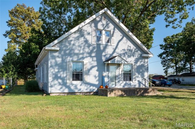 216 S Mine Street, Sandoval, IL 62882