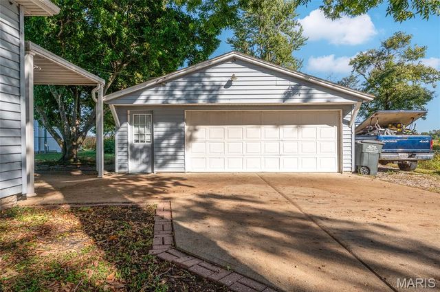 216 S Mine Street, Sandoval, IL 62882