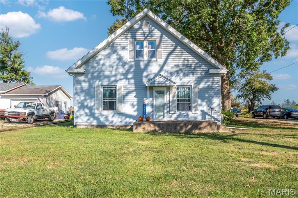 216 S Mine Street, Sandoval, IL 62882