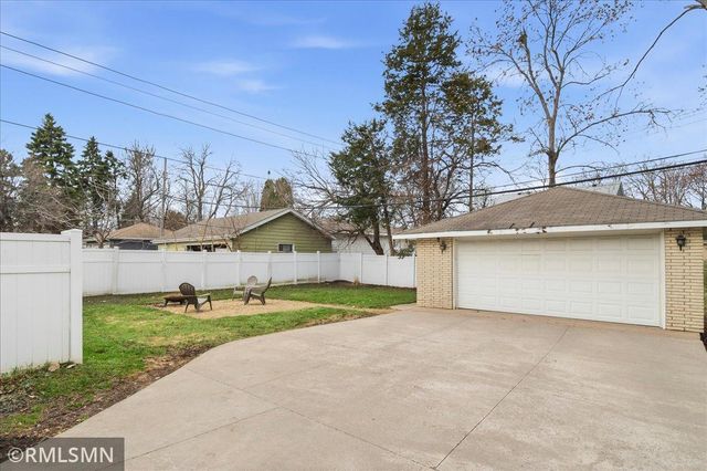 1769 Lake Street, Saint Paul, MN 55113