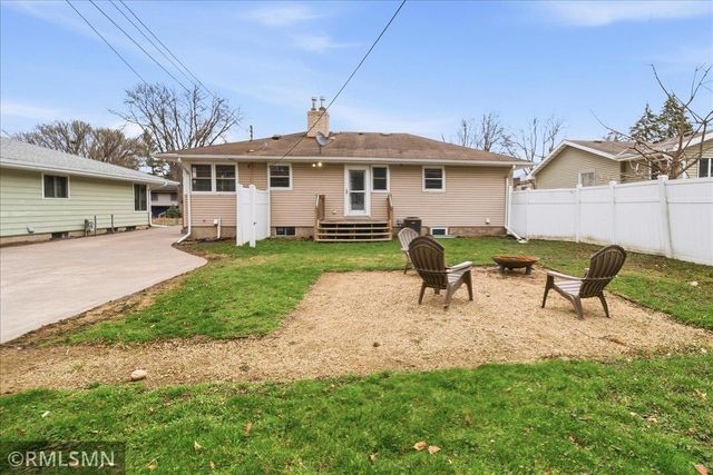 1769 Lake Street, Saint Paul, MN 55113