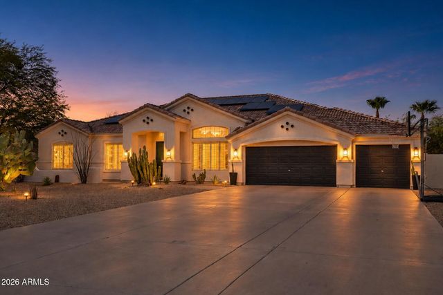 12918 W SAN JUAN Avenue, Litchfield Park, AZ 85340