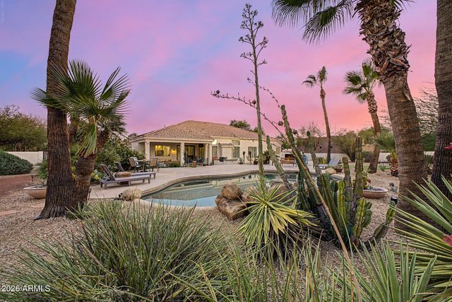 12918 W SAN JUAN Avenue, Litchfield Park, AZ 85340