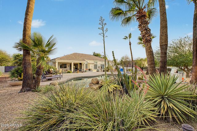 12918 W SAN JUAN Avenue, Litchfield Park, AZ 85340