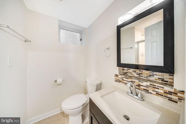 2933 ARIZONA AVE NW, Washington, DC 20016