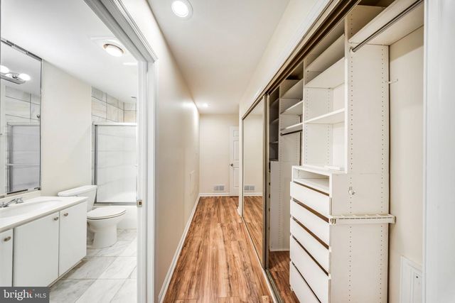 2933 ARIZONA AVE NW, Washington, DC 20016