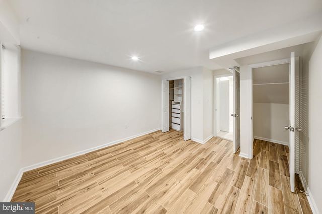 2933 ARIZONA AVE NW, Washington, DC 20016