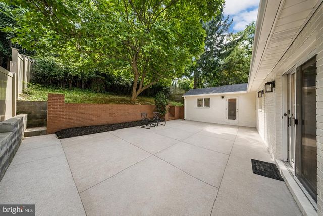 2933 ARIZONA AVE NW, Washington, DC 20016