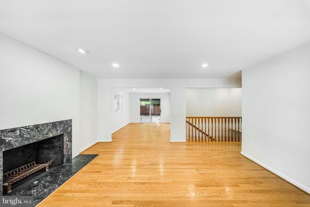 2933 ARIZONA AVE NW, Washington, DC 20016