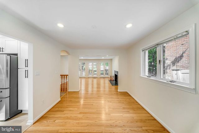 2933 ARIZONA AVE NW, Washington, DC 20016