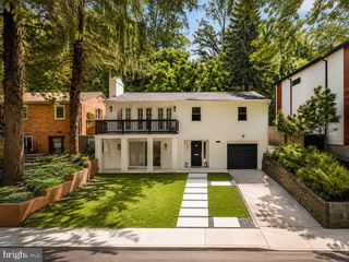 2933 ARIZONA AVE NW, Washington, DC 20016
