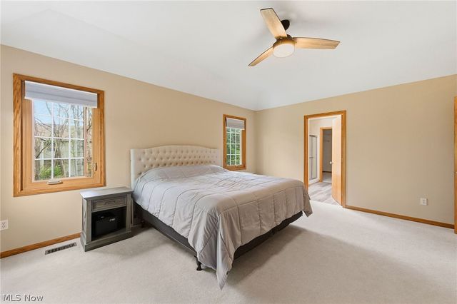 4715 Hilary Circle, Stow, OH 44224
