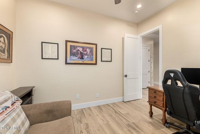 39791 N COUNTRY Lane, San Tan Valley, AZ 85140