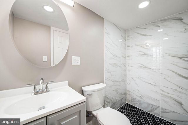 136 W CLARKSON AVE, Philadelphia, PA 19120