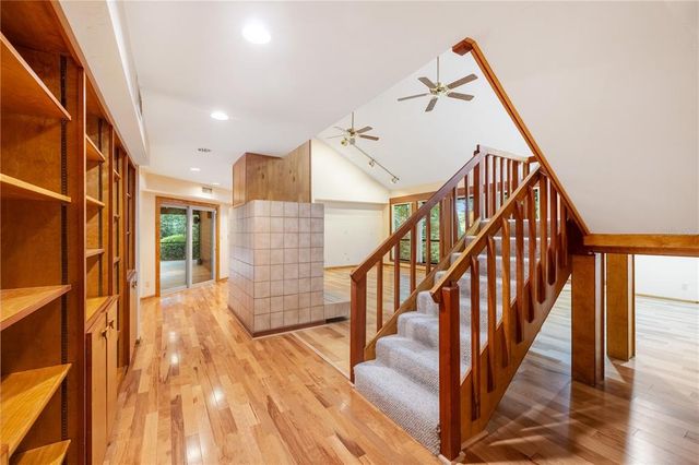 1225 NW 23RD TERRACE, Gainesville, FL 32605