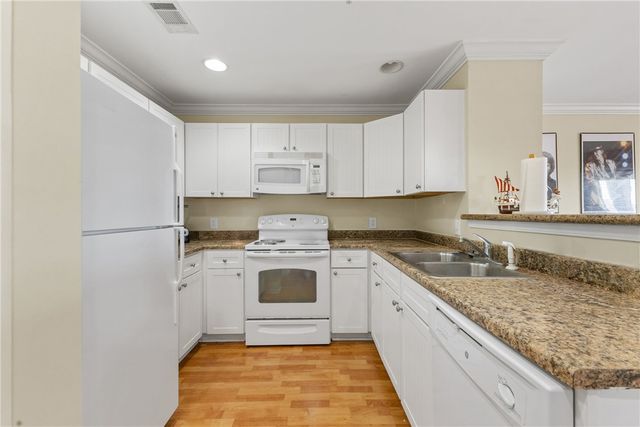 1725 Harvey Mitchell Parkway S 1426, College Station, TX 77840