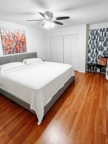 5454 Financial Plaza 16-B, Shreveport, LA 71129