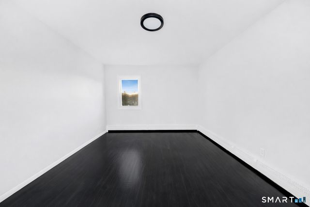 21 Donna Drive, New Fairfield, CT 06812